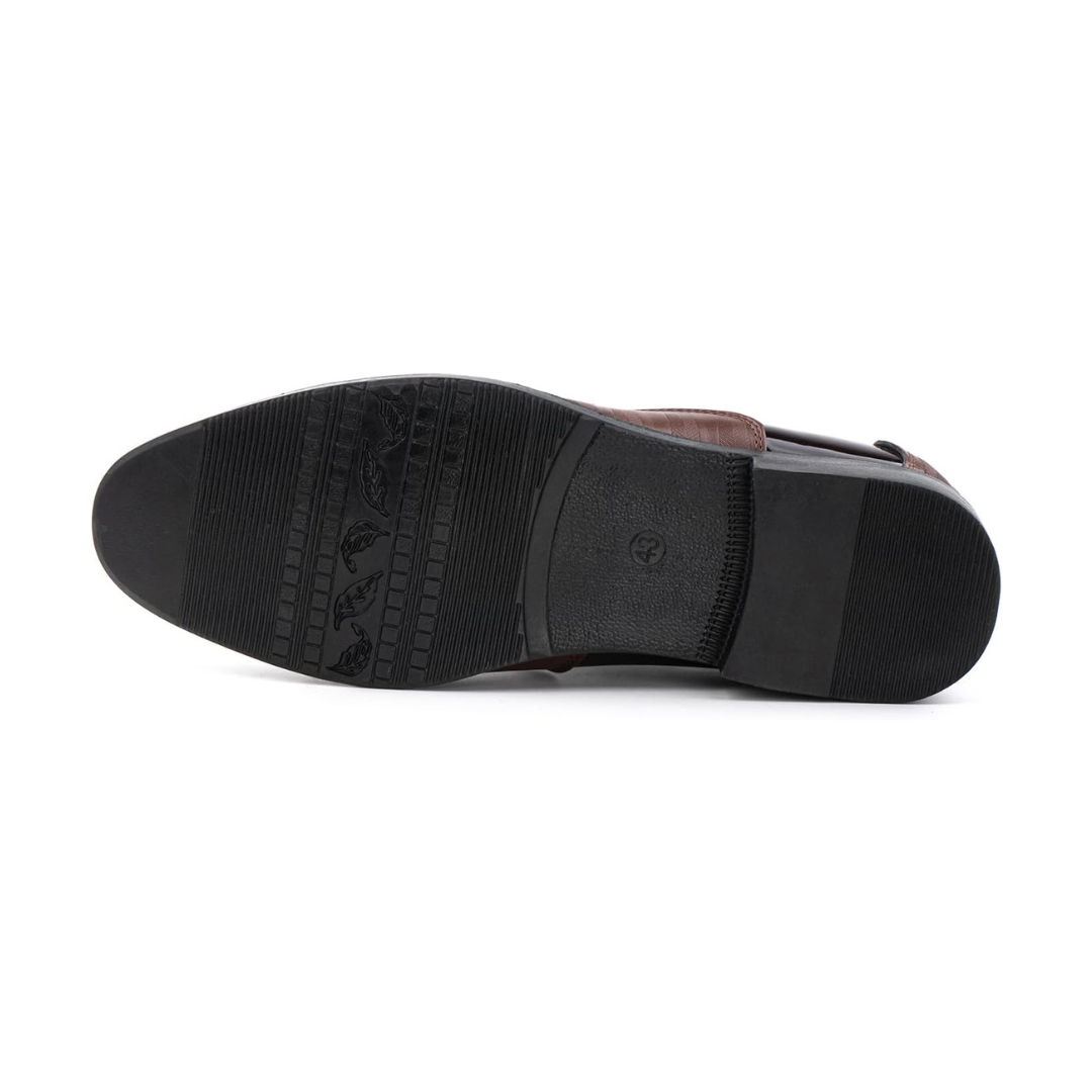 Rassivo Derby Vernice Classic – Eleganza in Sintetico Marrone