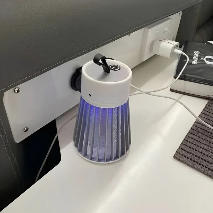 Repellente per zanzare ultrasonico da collegare alla presa per uso interno