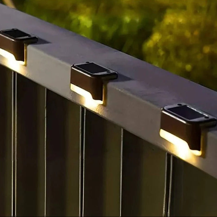 Luci LED solari impermeabili per esterni con sensore crepuscolo-alba automatico