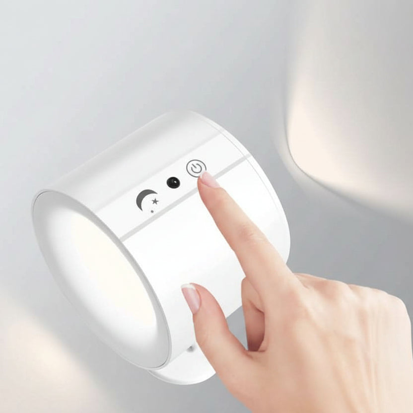 Lampada da parete LED LumiSpin - dimmabile e ruotabile di 360° per ogni casa