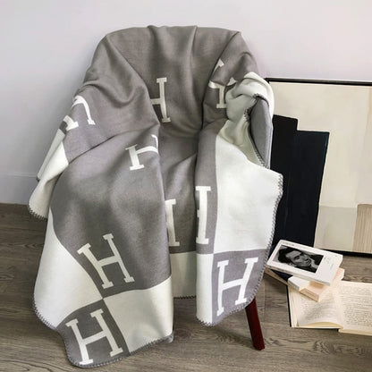 Plaid di lusso in lana e cashmere in stile classico