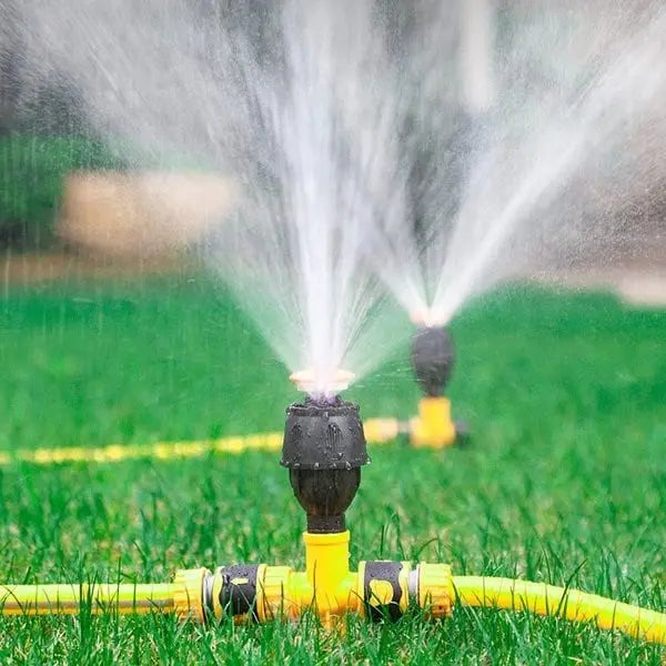 Spruzzatore da giardino a 360° con picchetto | Sistema di irrigazione per prato