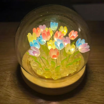 Tulip Lampada Notturna