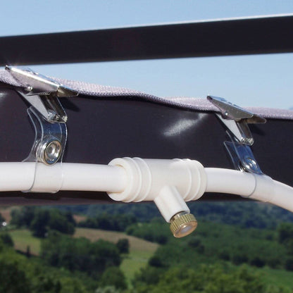 Sistema di irrigazione a spruzzo AquaCool – raffreddamento e irrigazione per aree esterne