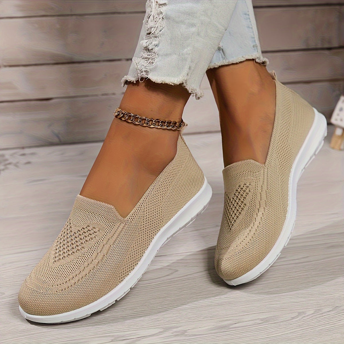 Dettaglio maglia traspirante scarpe Carla