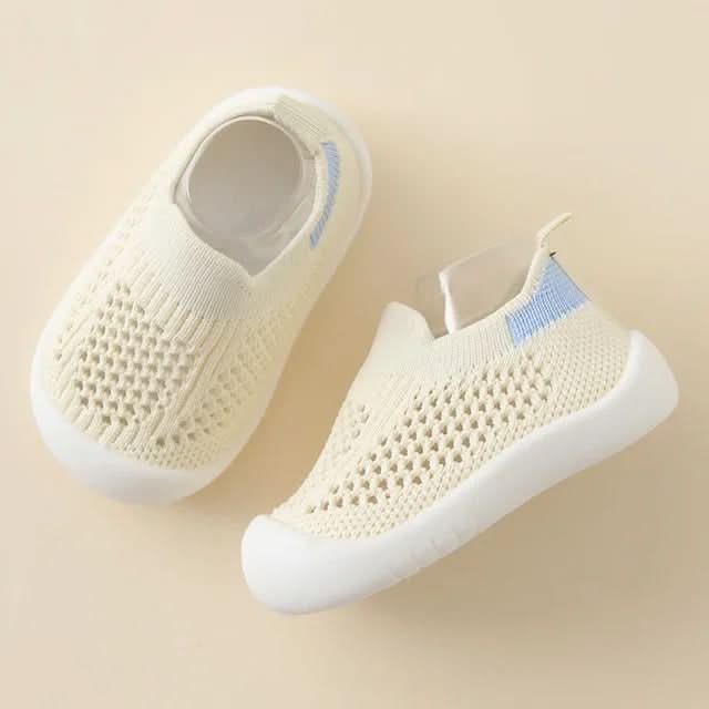 FUNSTEP – Scarpe da ginnastica leggere per bambini con suola a battistrada per gioco attivo