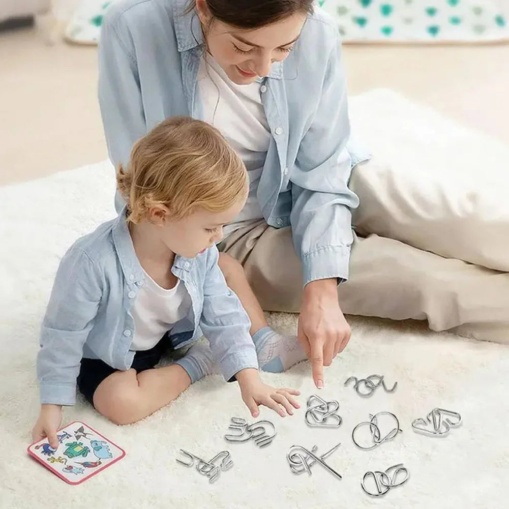 AdventPuzzle | Calendario dell'Avvento educativo con puzzle in metallo e 24 rompicapo