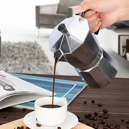 CAFÉPRO – Macchina per espresso portatile in alluminio italiano per un aroma intenso