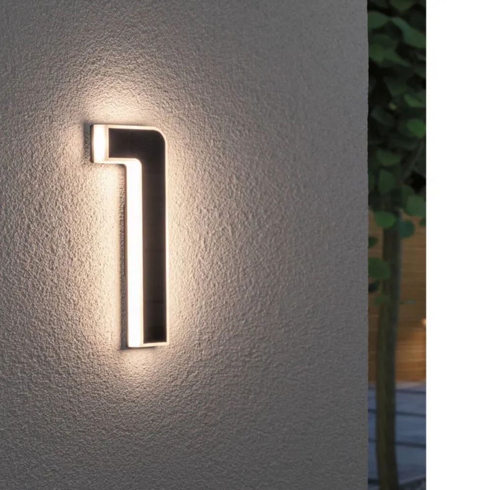 NUMBRIGHT – Numero civico solare per la visibilità diurna e notturna
