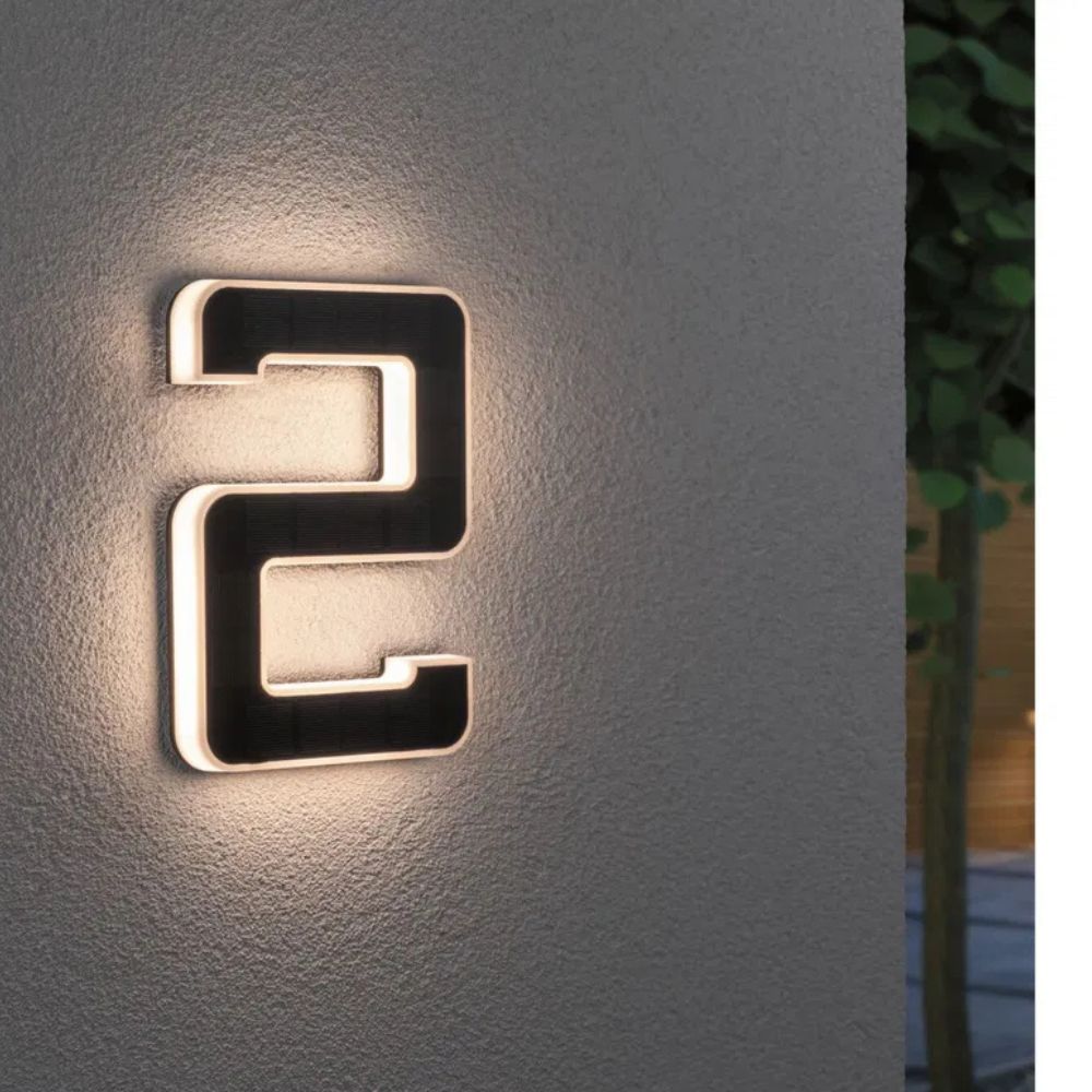 NUMBRIGHT – Numero civico solare per la visibilità diurna e notturna