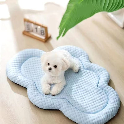 COOLICLOUD – Tappetino rinfrescante per animali domestici a forma di nuvola per il comfort estivo