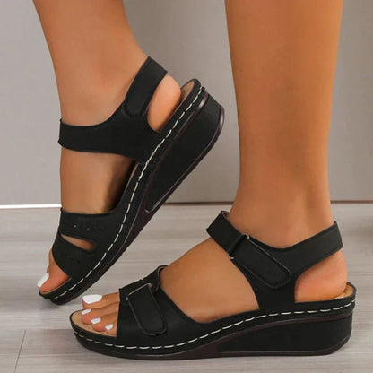 VIREL – Sandali da donna regolabili rossi in pelle ecologica