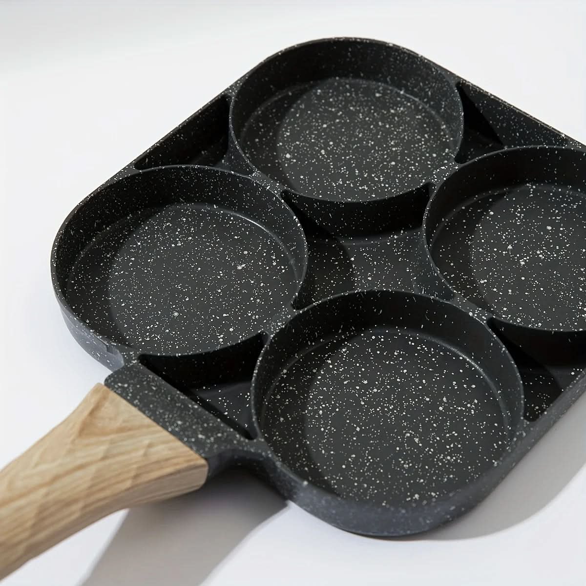 Padella antiaderente Culinara a 4 fori | Padella multiuso per uova e pancake | Alluminio resistente | Facile da pulire