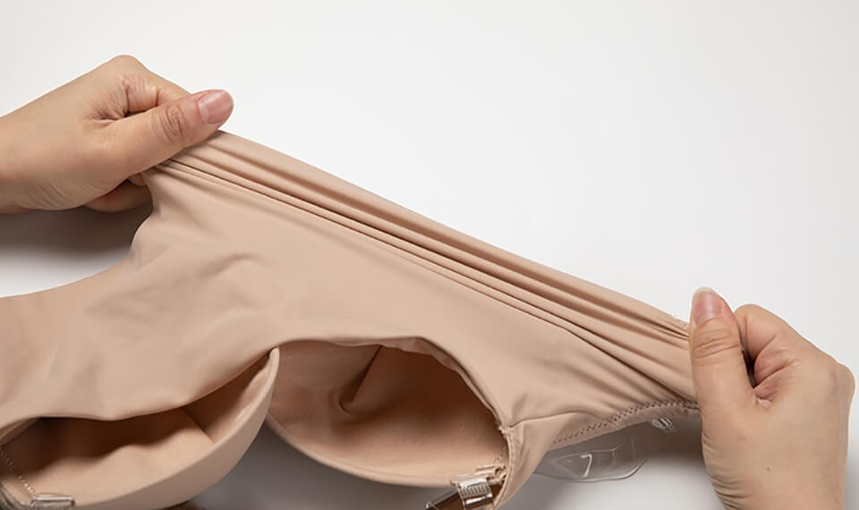 Migliora la tua silhouette estiva con il reggiseno modellante senza schienale ELLA