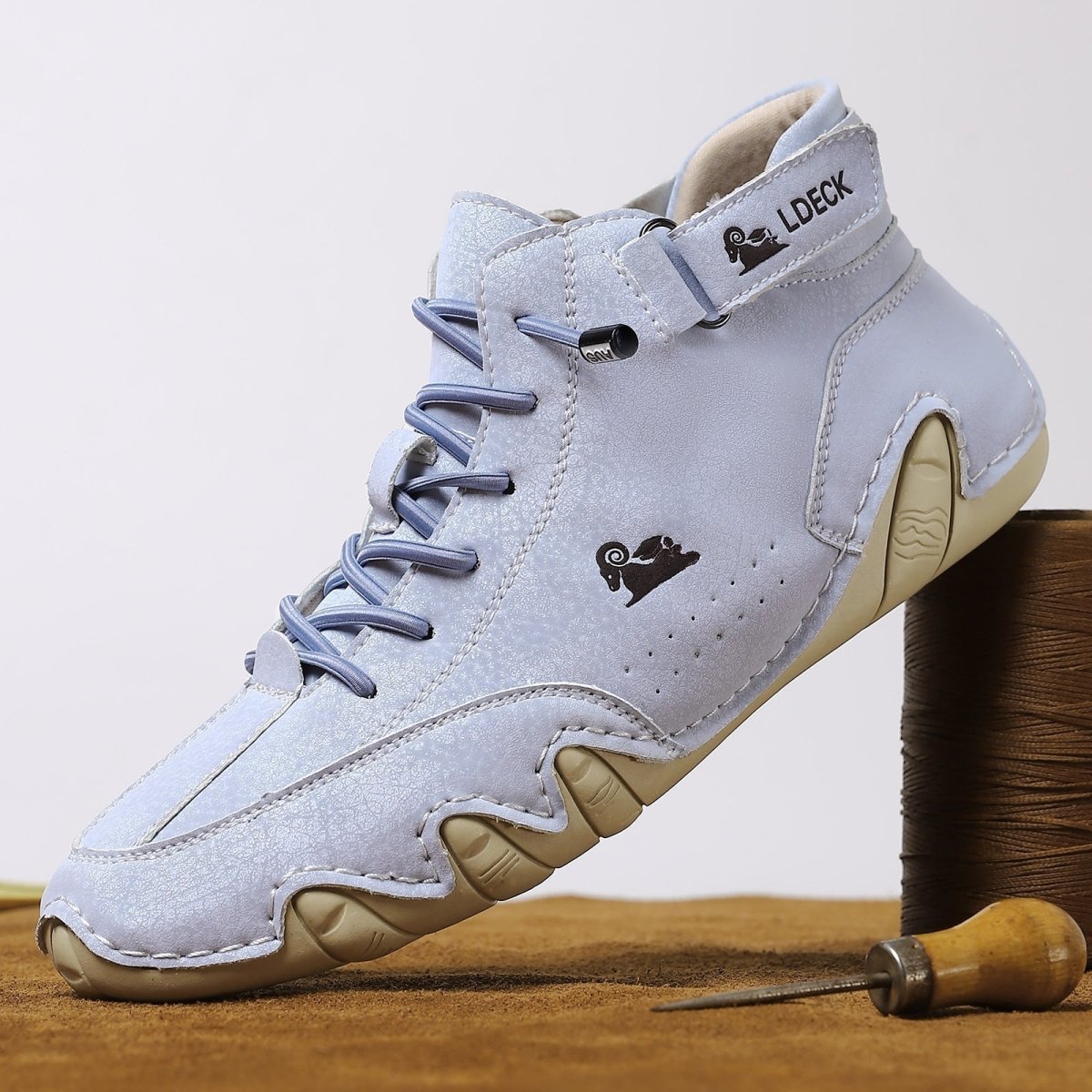 AQUASTEADY – Scarpe ortopediche impermeabili e traspiranti per un comfort senza pari