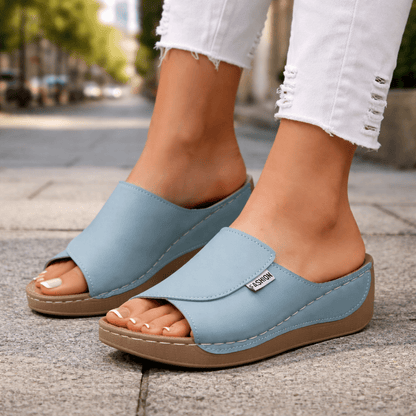 SOFTRA – Sandali ortopedici da donna con cinturini regolabili e imbottitura morbida