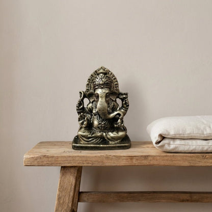 DIVINITÀ - Figurina in resina di Ganesha per la pace interiore e il successo