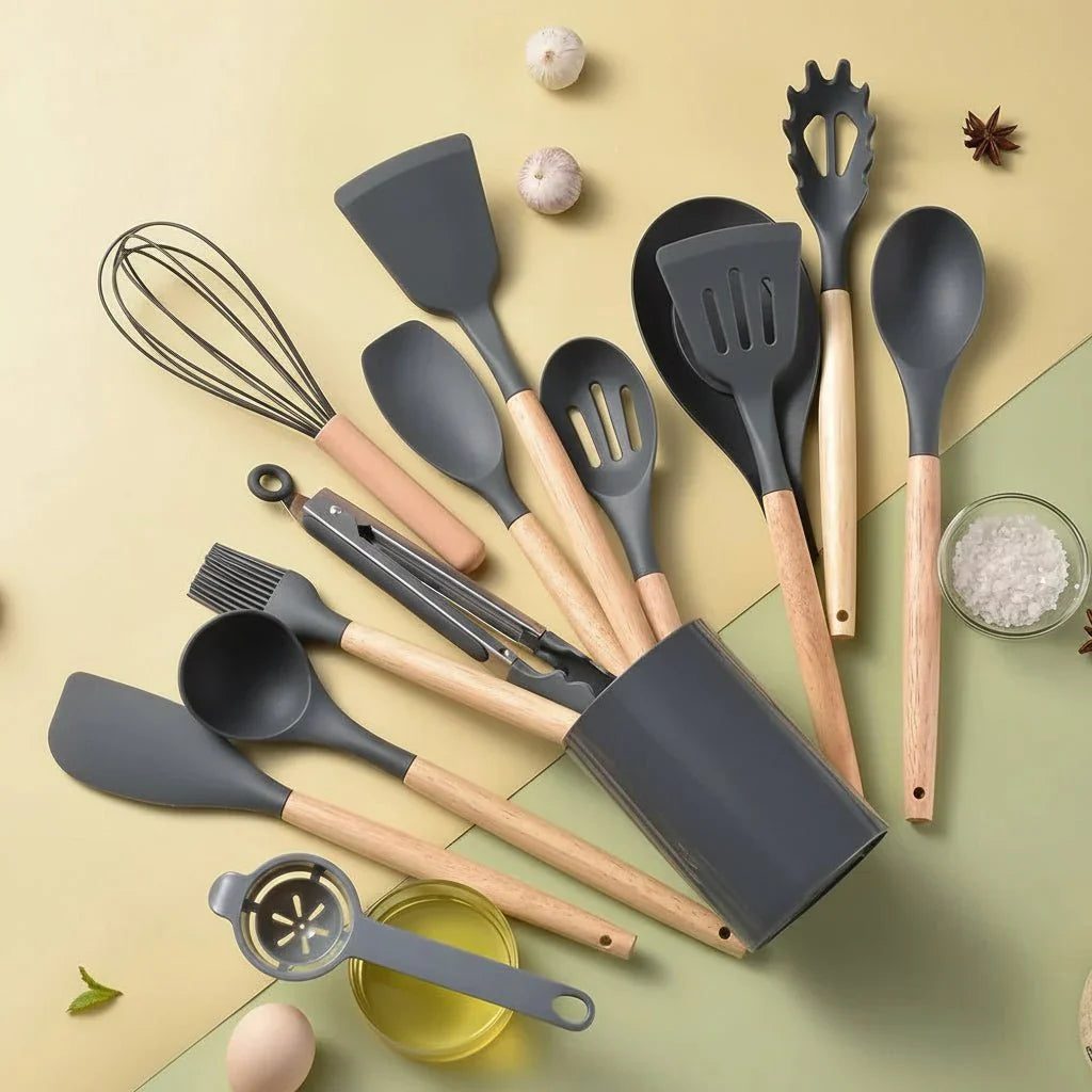 CHEFKRAFT – Set di pentole in silicone da 14 pezzi con manici in legno