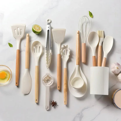 CHEFKRAFT – Set di pentole in silicone da 14 pezzi con manici in legno