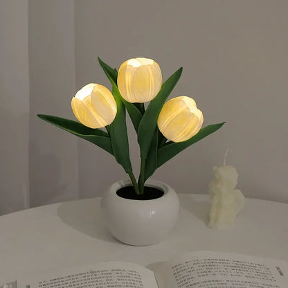 TULILIGHT – Lampada LED a tulipano | Lampada da tavolo romantica per un'atmosfera calda