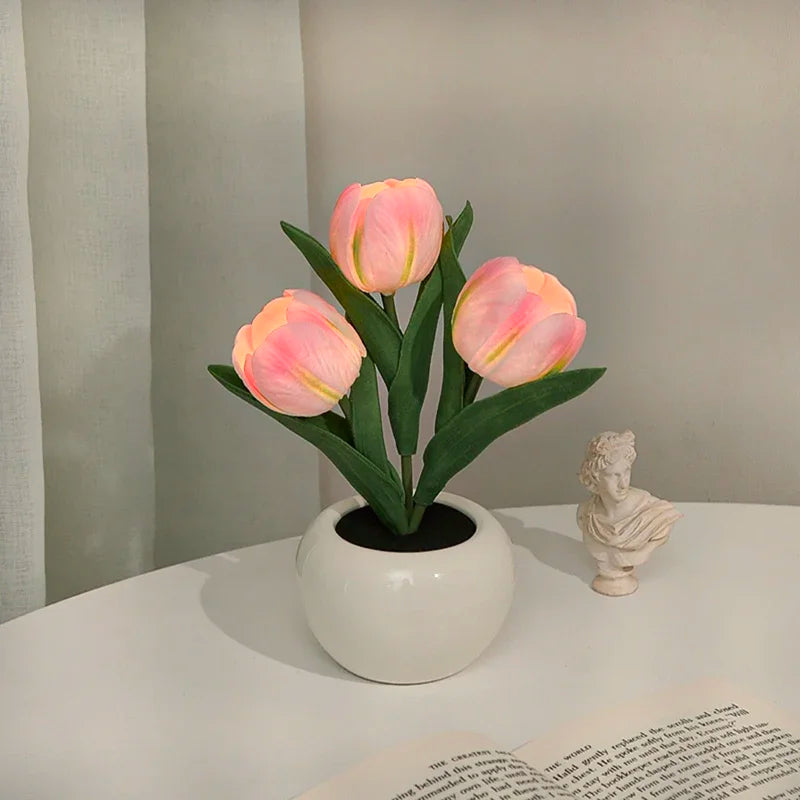 TULILIGHT – Lampada LED a tulipano | Lampada da tavolo romantica per un'atmosfera calda