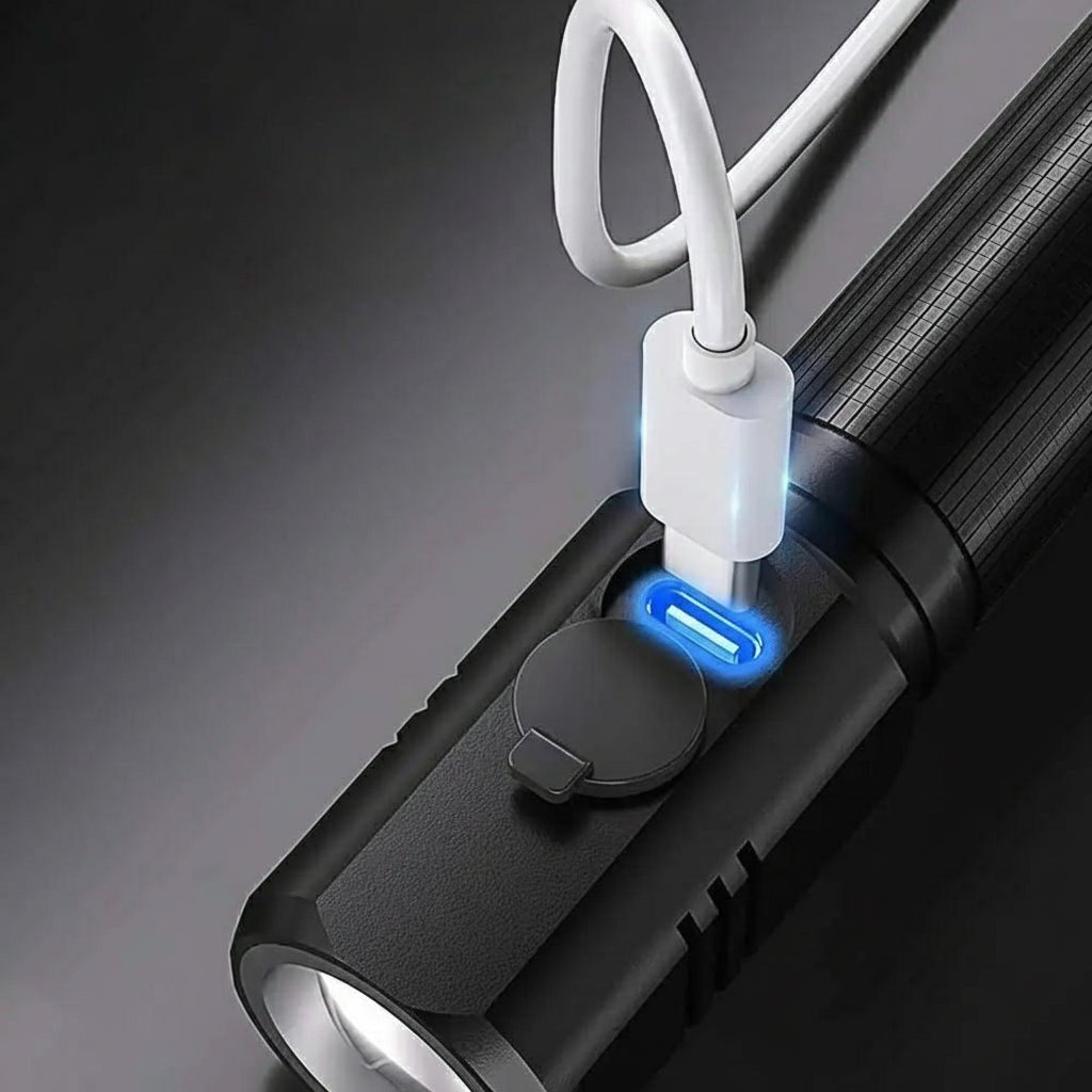 BEAMTECH – torcia LED ricaricabile Type-C con 100000 lumen per uso all'aperto