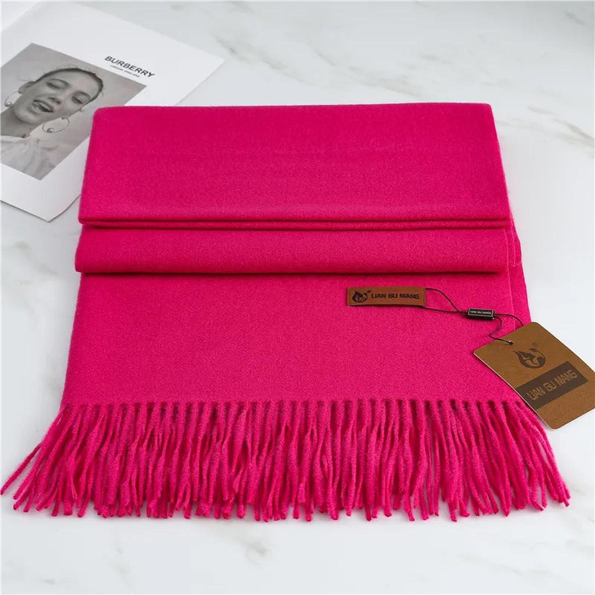 Sciarpa in Cashmere di Lusso – Eleganza, Calore e Comfort
