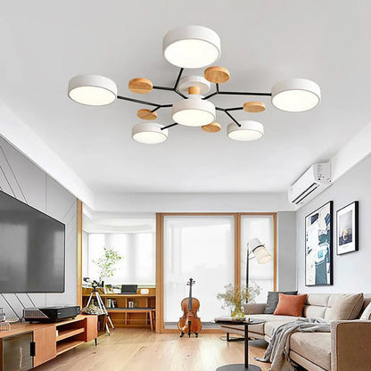 Lampada moderna installata in un soggiorno