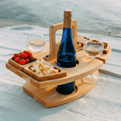 COUNTRYPLATE – Tavolo da picnic in legno con scomparti divisi per momenti speciali dedicati al vino