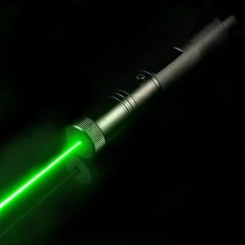 Puntatore Laser Verde ad Alta Potenza – Laser Ricaricabile a Lunga Gittata per Esterni