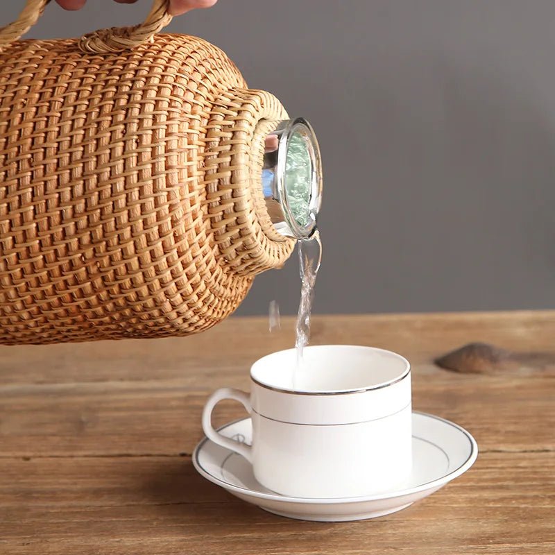 VINTAJUG – borraccia termica isolante in rattan da 1 L per bevande calde e fredde