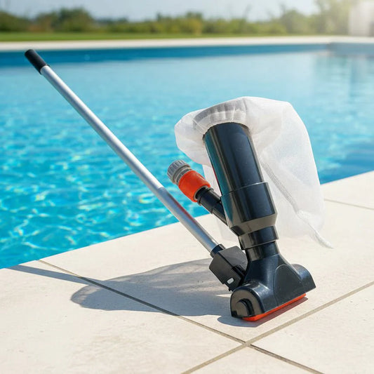 POOLVAC – Set di pulizia per piscina: aspirapolvere e skimmer