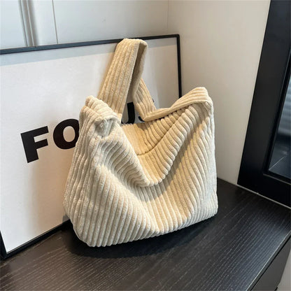 Camila | Borsa a tracolla in velluto a coste autunnale