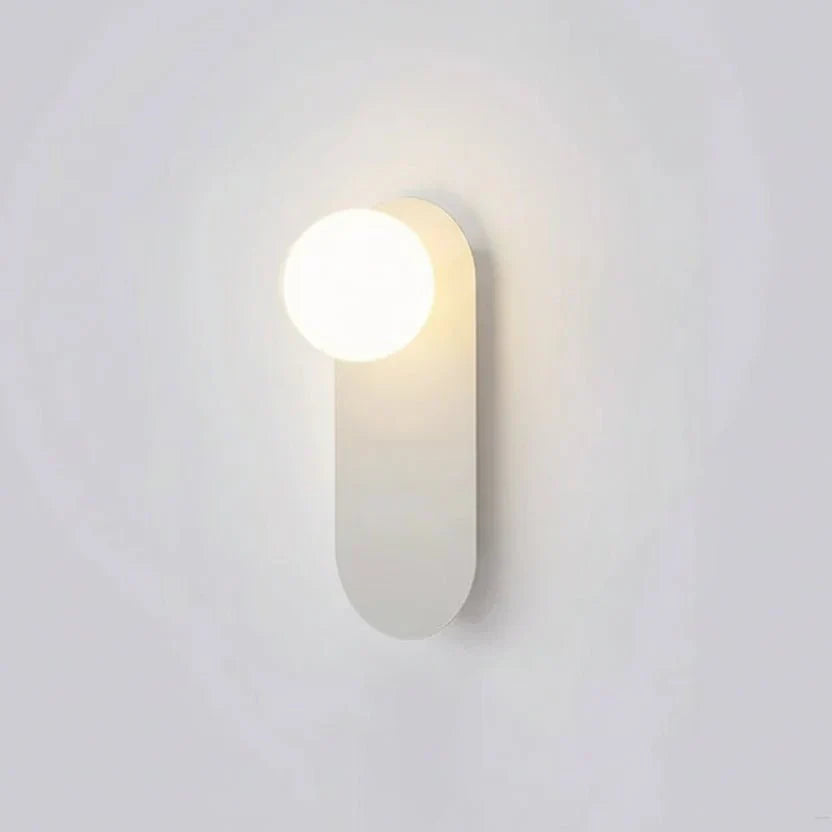 FERAVIBE – Lampada da parete in ferro colorato dallo stile nordico