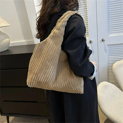 Camila | Borsa a tracolla in velluto a coste autunnale