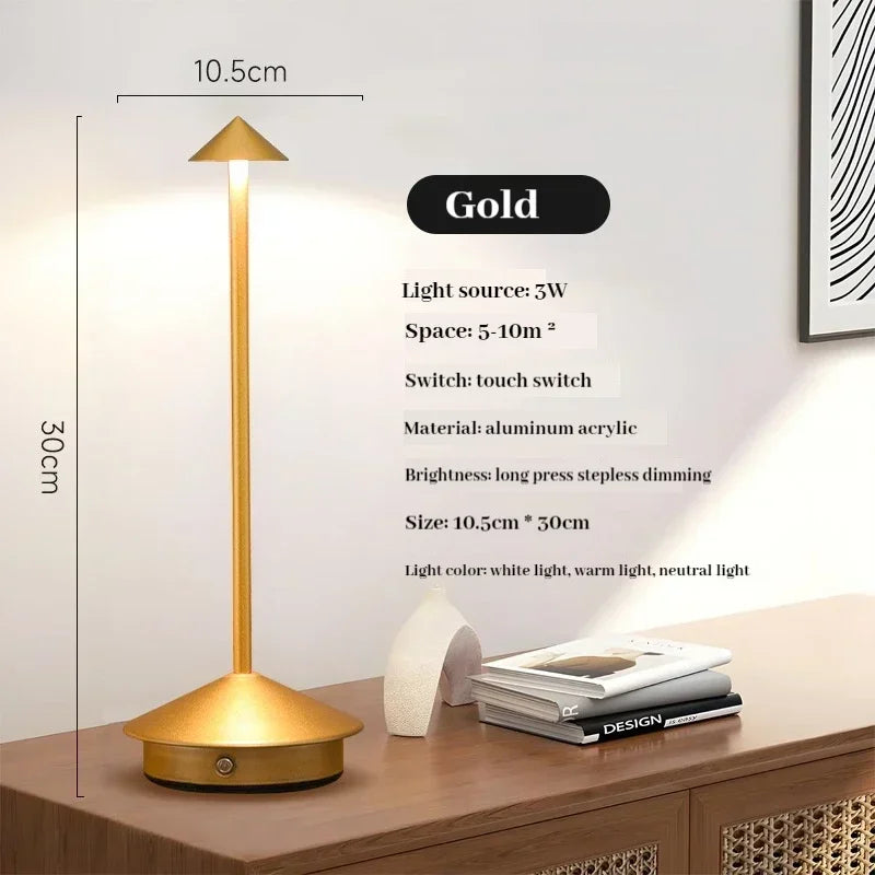LuceSlim | Lampada da Tavolo LED Minimal con Ricarica USB