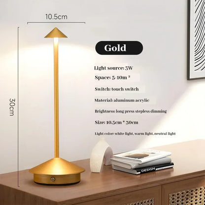 LuceSlim | Lampada da Tavolo LED Minimal con Ricarica USB