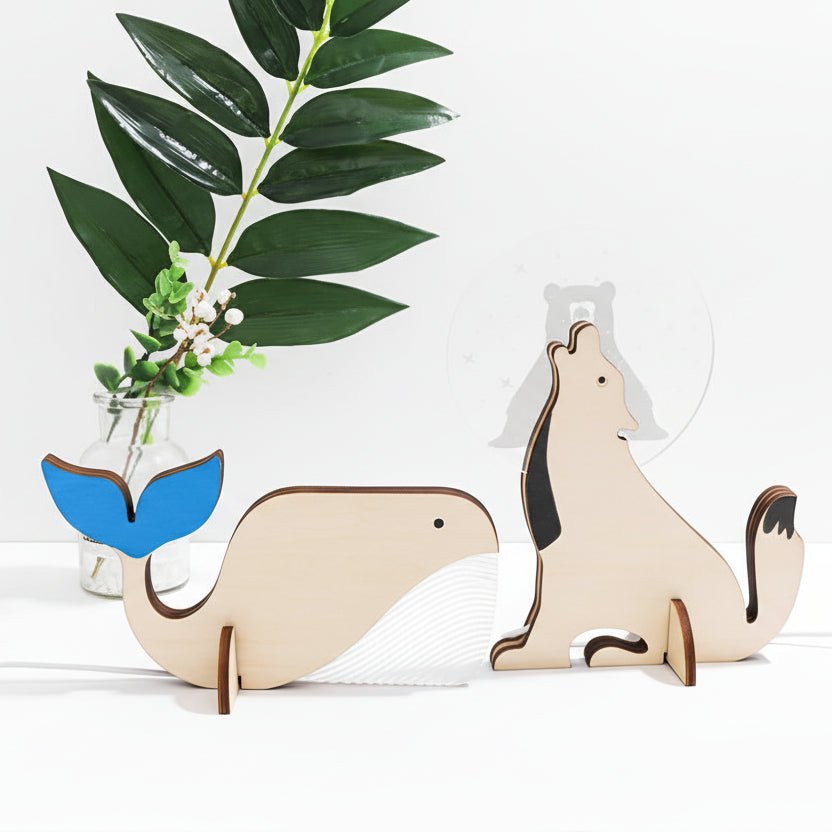 FORESTBUD – Lampada LED a forma di animale robusta, realizzata in legno, per un’illuminazione accogliente dei bambini
