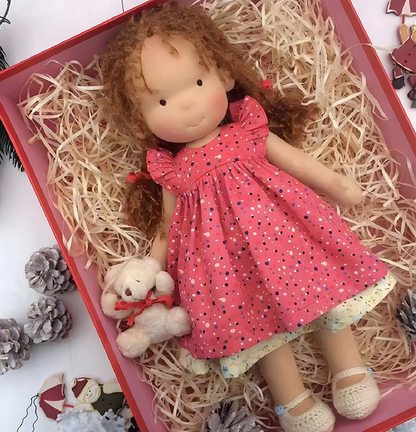 Bambola Waldorf Artigianale in Tessuto Morbido - Giocattolo Creativo per Bambini