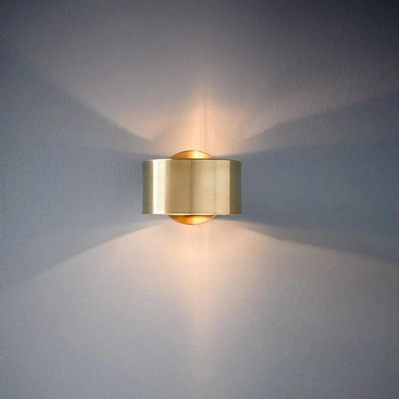 NOIRVEL – Lampada da parete elegante per un'illuminazione di stile
