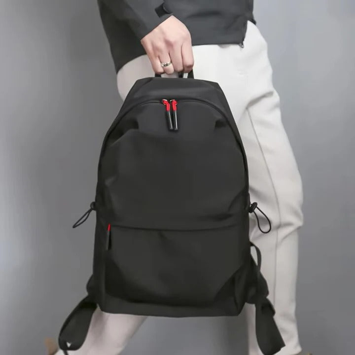 Zaino Nero con Tasche Multiple