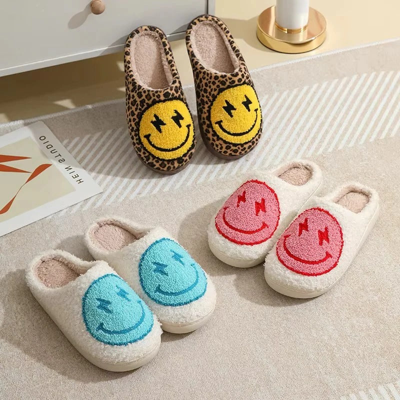 Pantofole in peluche con suola antiscivolo e piattaforma per uso interno in inverno