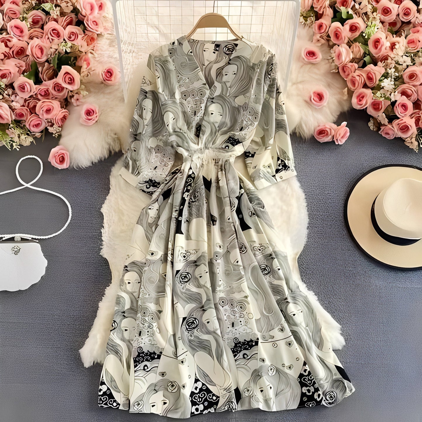Vestito estivo in chiffon floreale con scollo a V che slancia e maniche a sbuffo