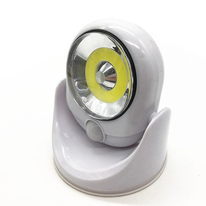 Luce LED esterna con sensore di movimento e design resistente alle intemperie
