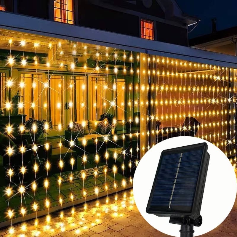 Luci a tenda solari da esterno per giardino e patio