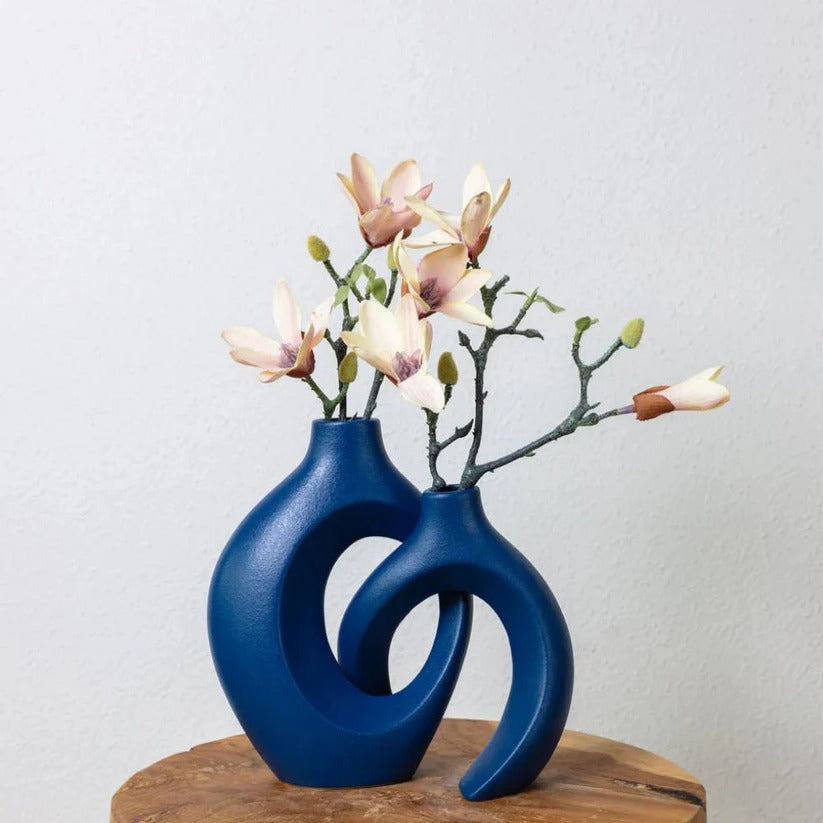 Vaso in ceramica intrecciata per composizioni floreali fresche e secche