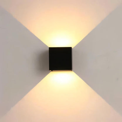 Applique da parete wireless ricaricabile con illuminazione ambientale di lusso