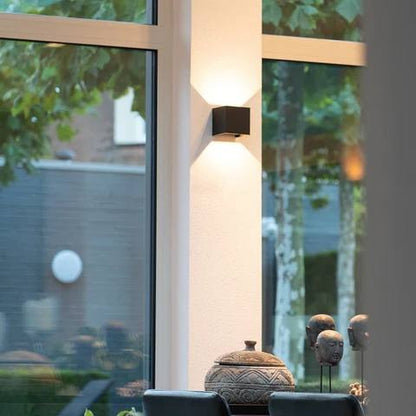 Applique da parete wireless ricaricabile con illuminazione ambientale di lusso