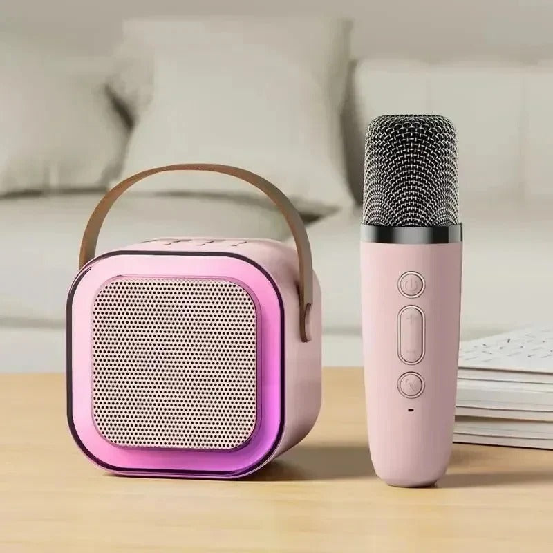 Sistema karaoke wireless con microfono integrato e connettività Bluetooth