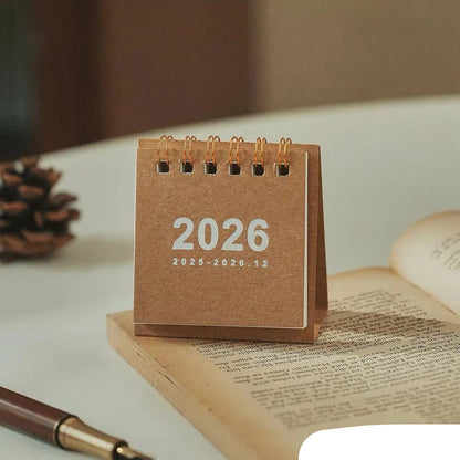 Calendario da tavolo 2026 con layout di pianificazione quotidiana